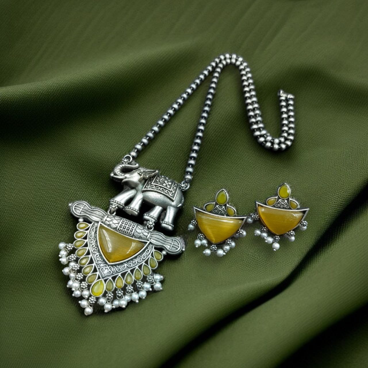 Traditional Oxidised Elephant Necklace Set with Best Monalisa Stone & Pearl Beads
