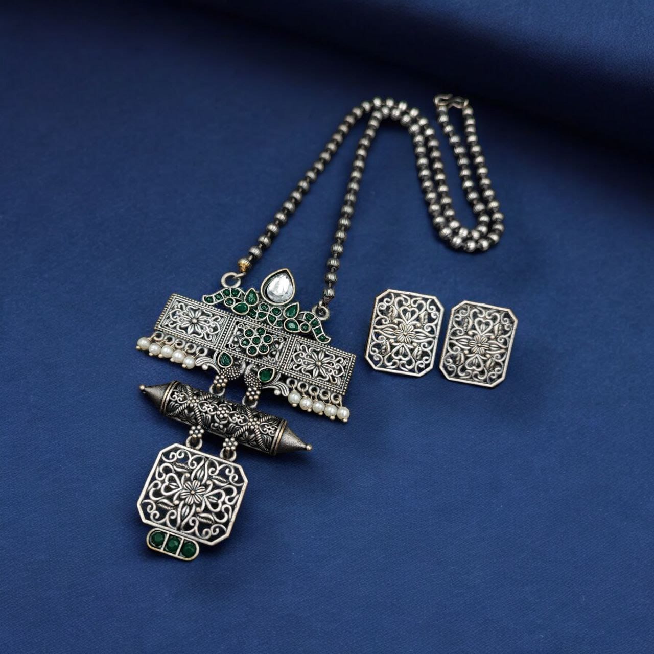 Silver Look Necklace Set | Premium Unique Oxidised Pendant With Earrings