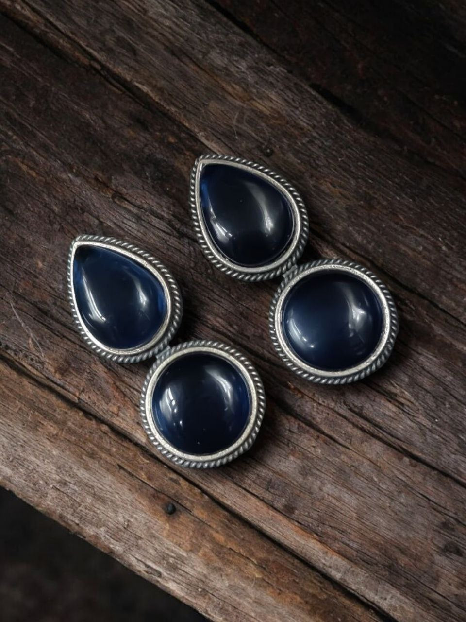 Adorable Dual Monalisa Stone Silver Look Like Earrings