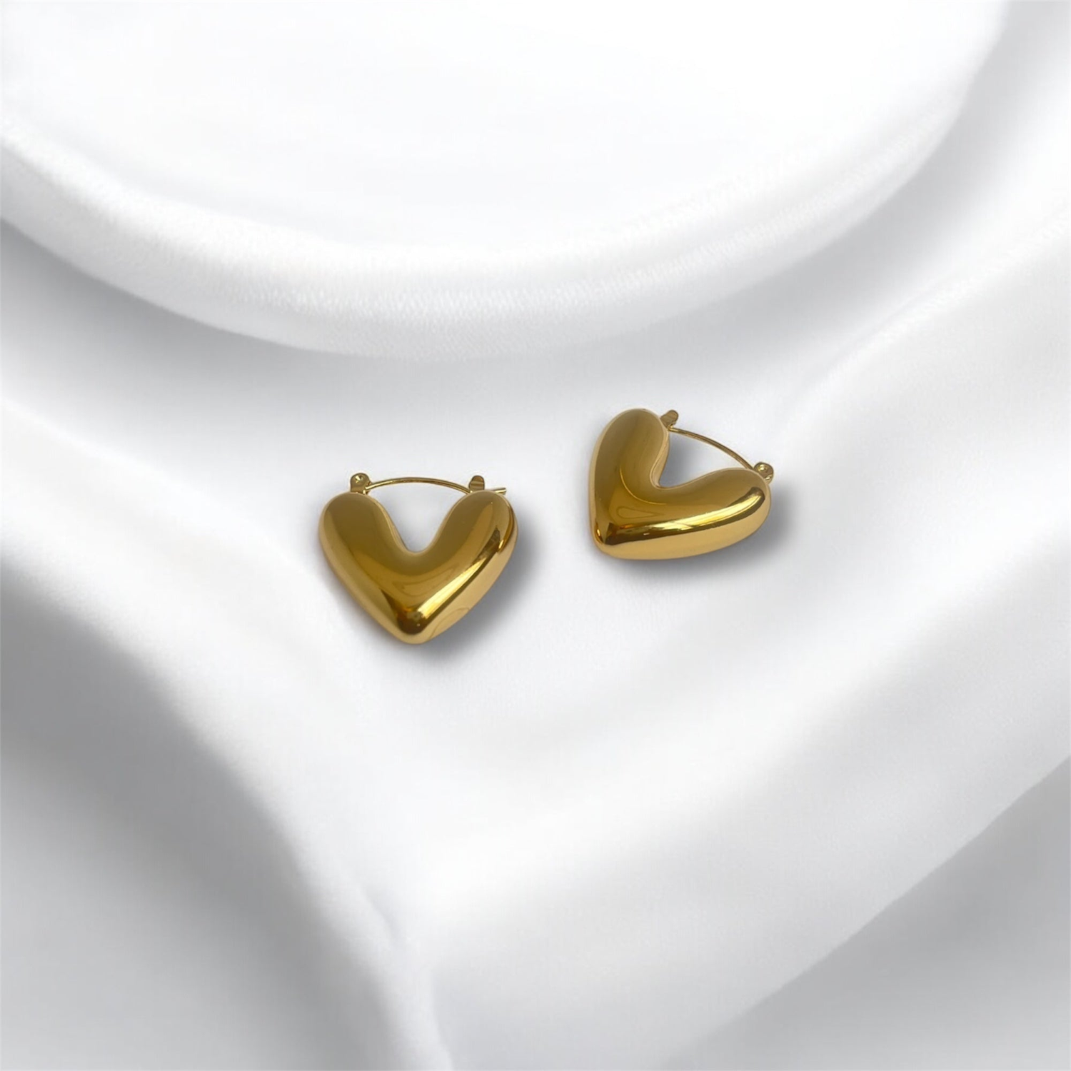 Valentine's Special Sale. Up to 50% Off + Extra 14% Off with Code: Valentine14 + Free GIft