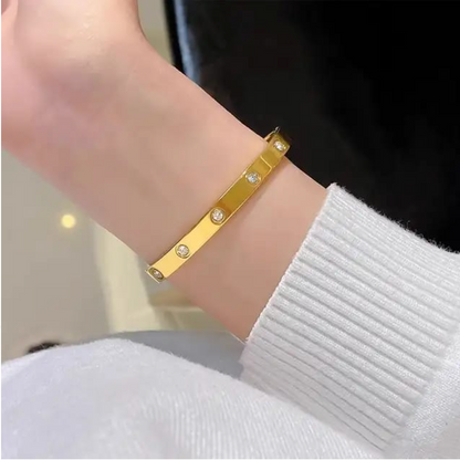 Anti Tarnish 18K Gold Plated Cubic Zirconia Studded Bracelet