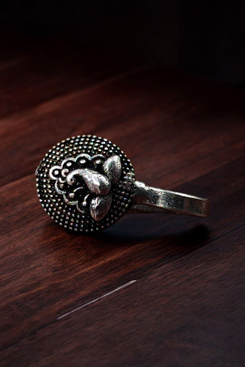 Peacock Nosepin | Unique Oxidised Silver Plated Round Nose-Pins