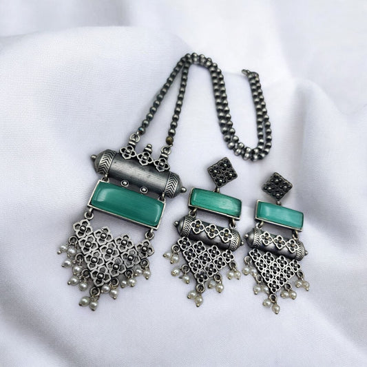 Antique Touch Silver Look Monalisa Stone Chain Necklace Set