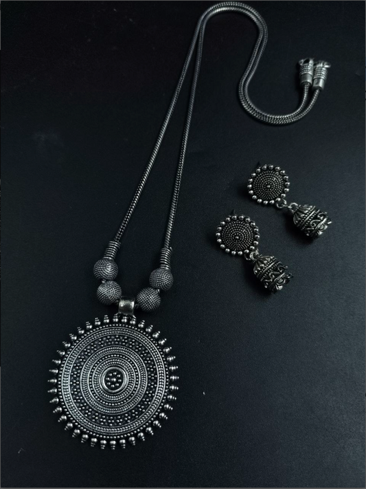 Designer Round Shape Chain Pendant German Silver Necklace