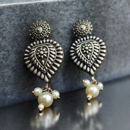 Vintage Look Silver Replica Necklace Set